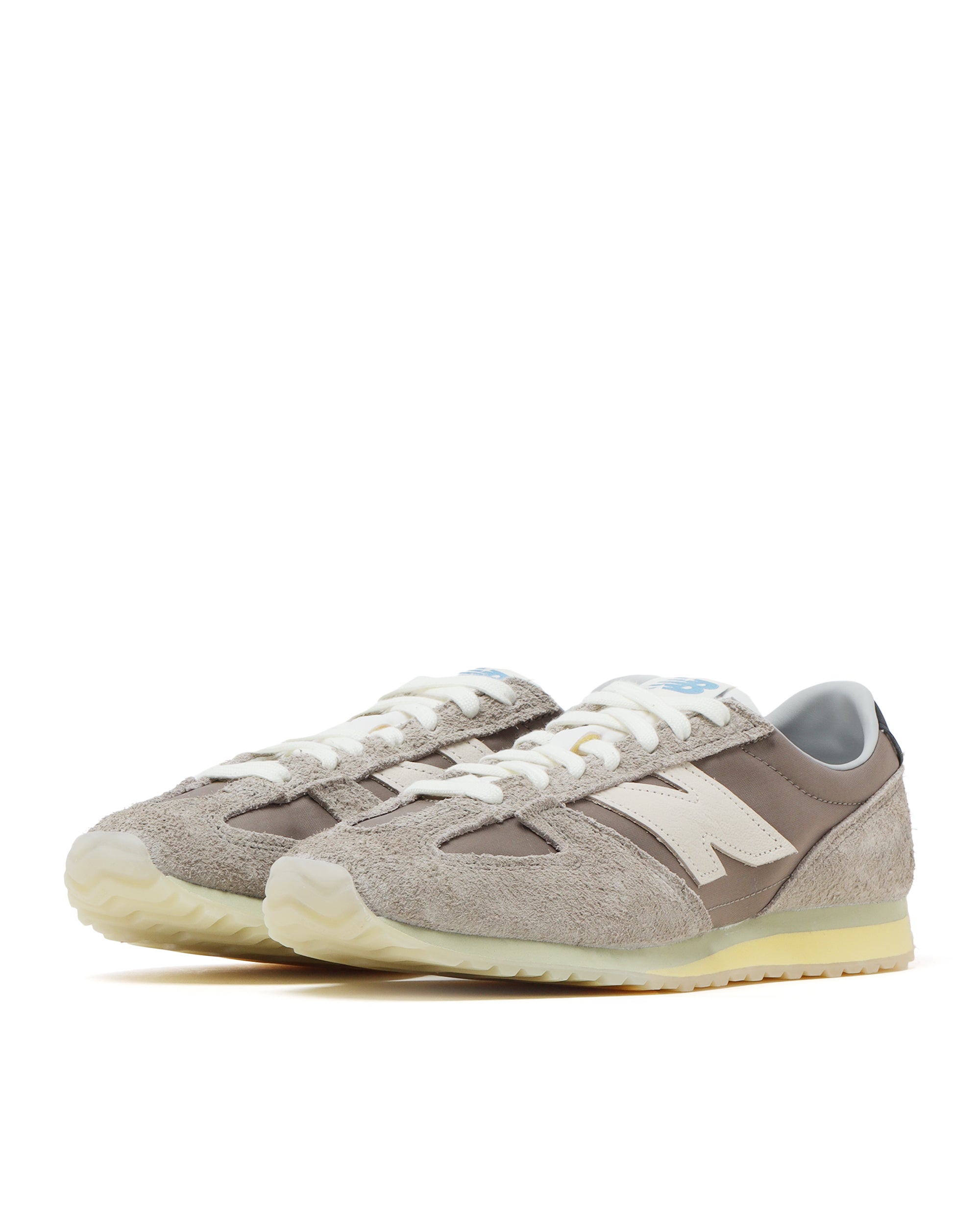 471 sneakers