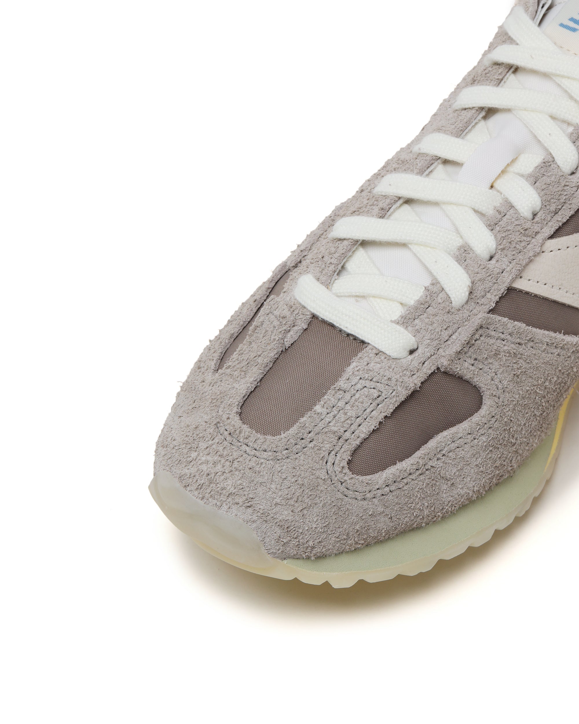 471 sneakers