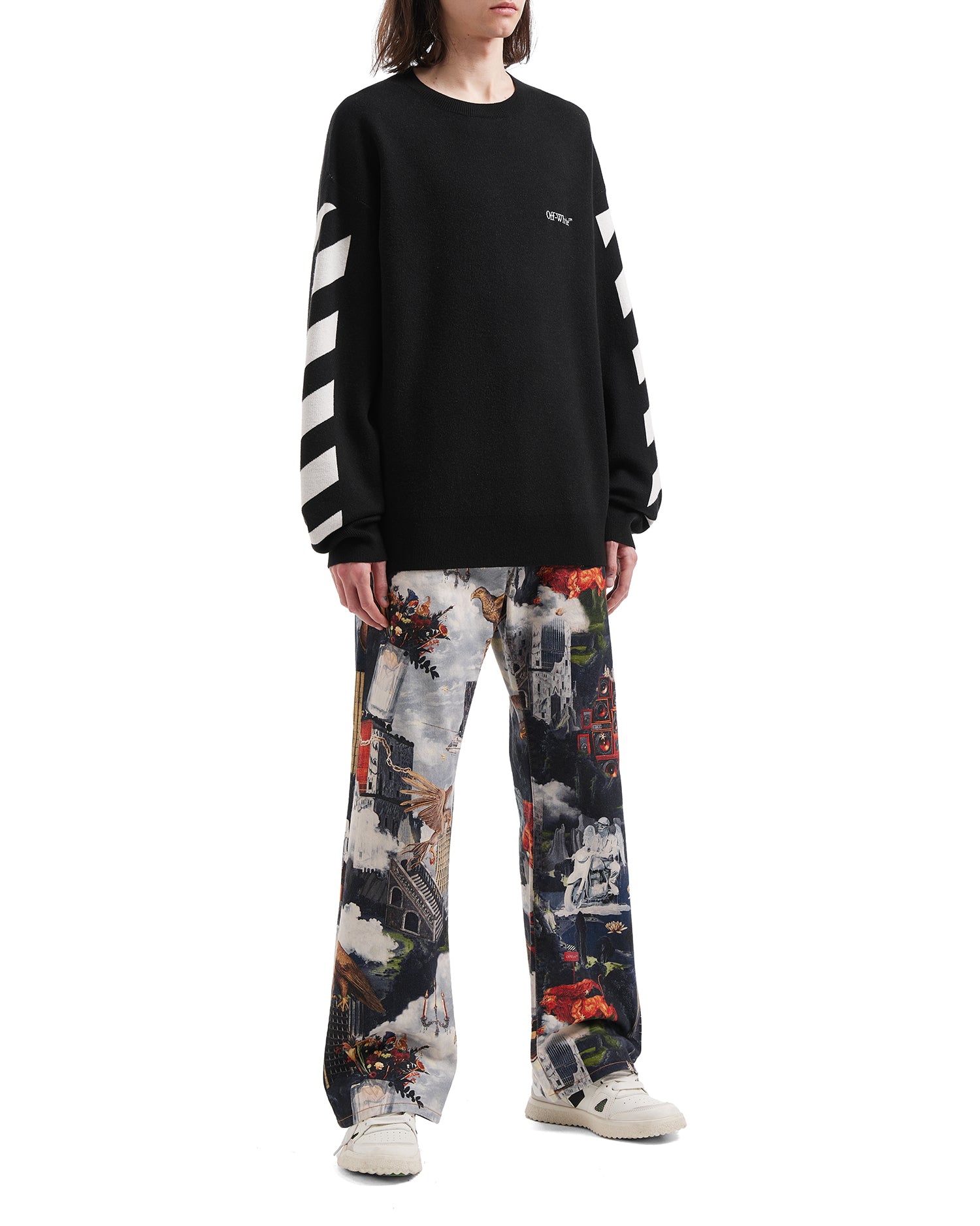 Arrow logo sweater