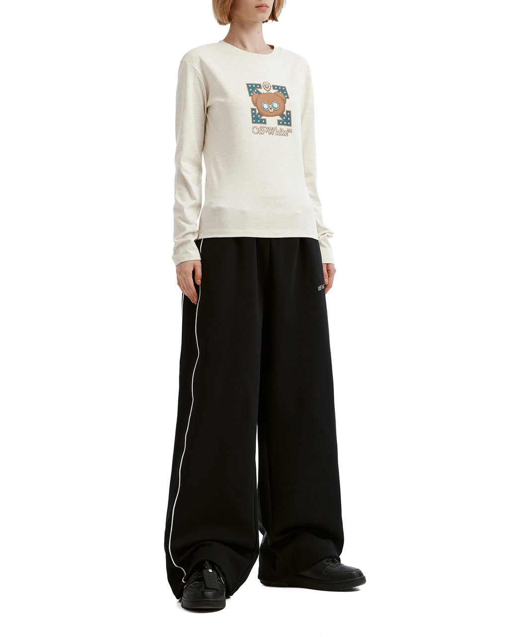 X Jisoo CLICK Bear long sleeve tee