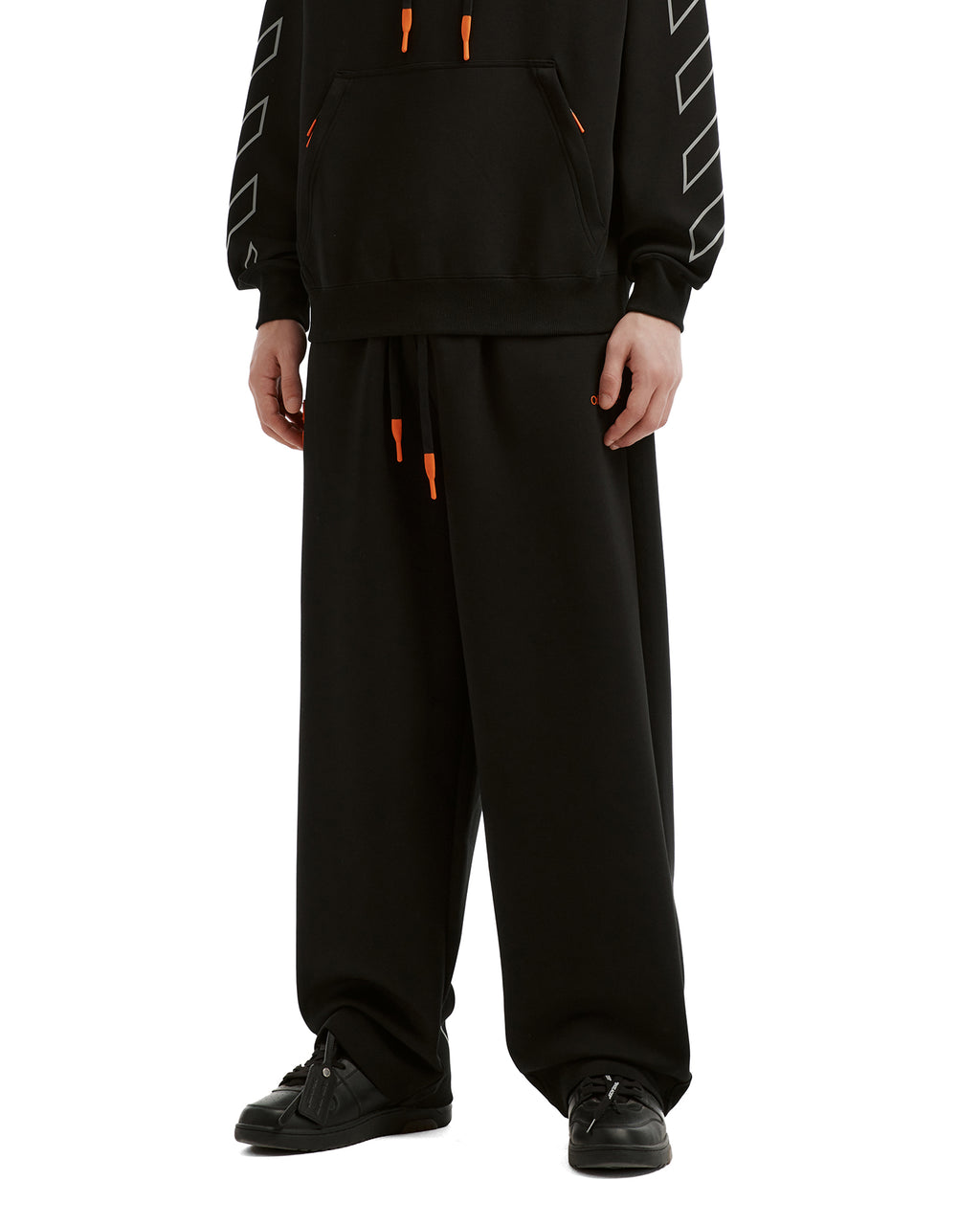 Straight leg sweatpants