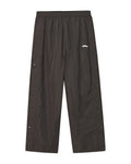Button-side pants