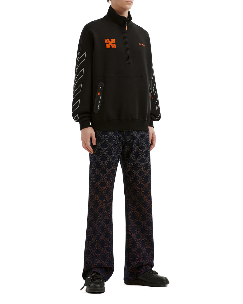 Half zip sweatshirt
