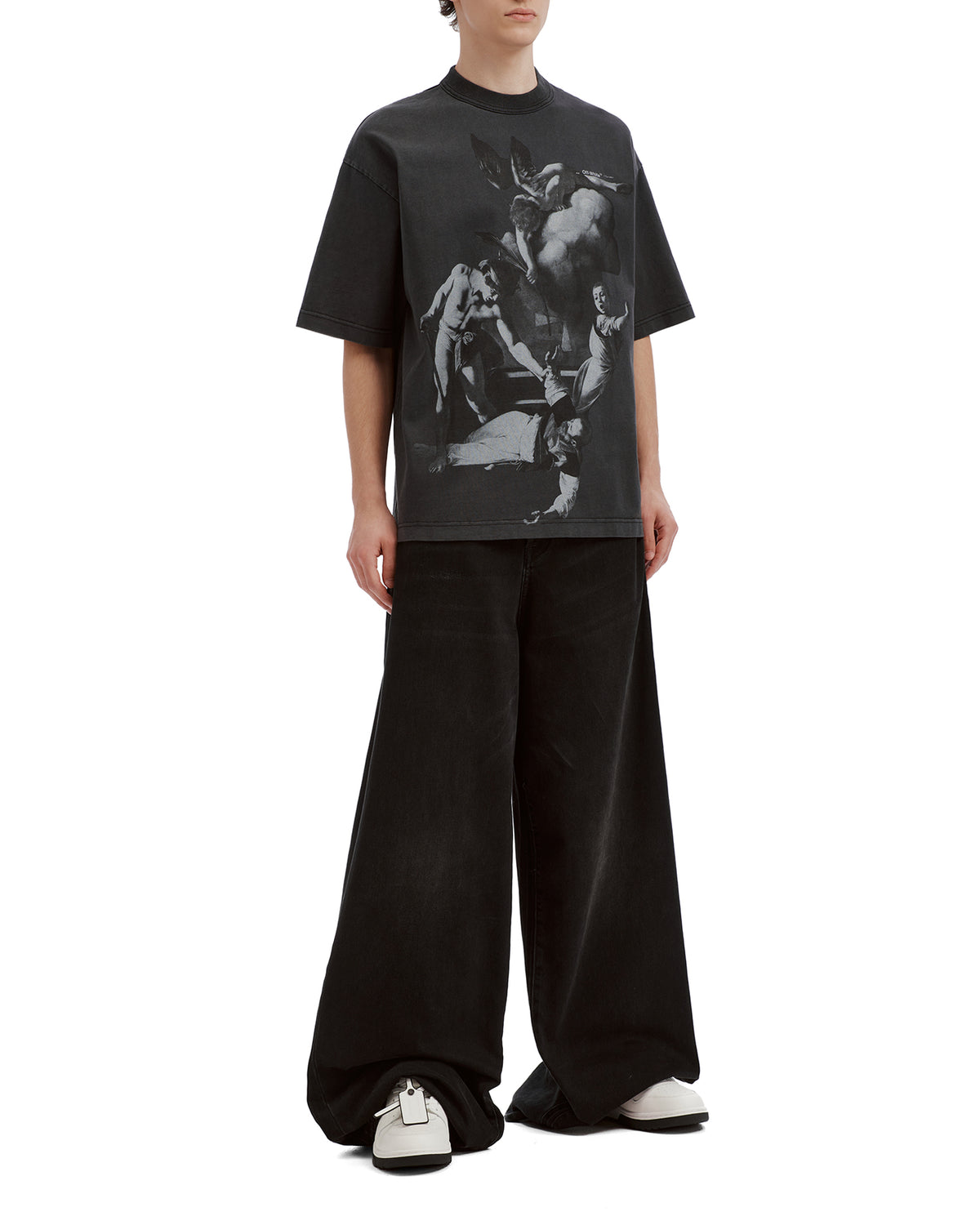 Graphic tee