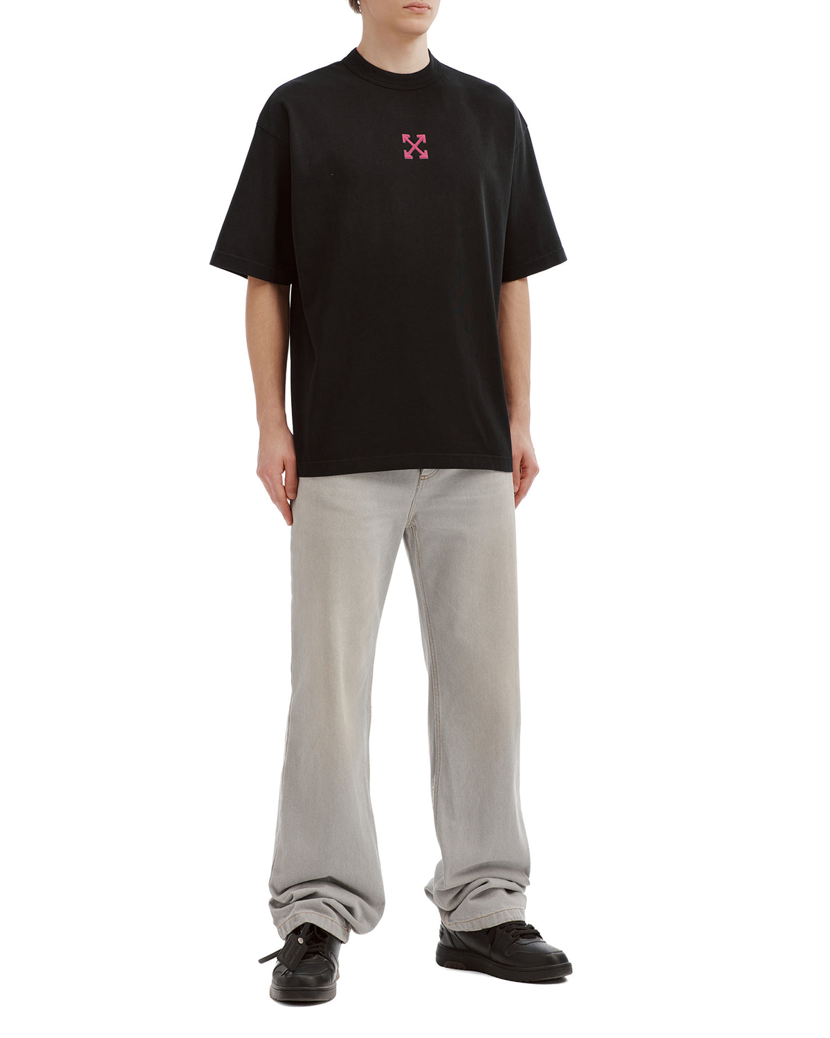 Embroidered tee