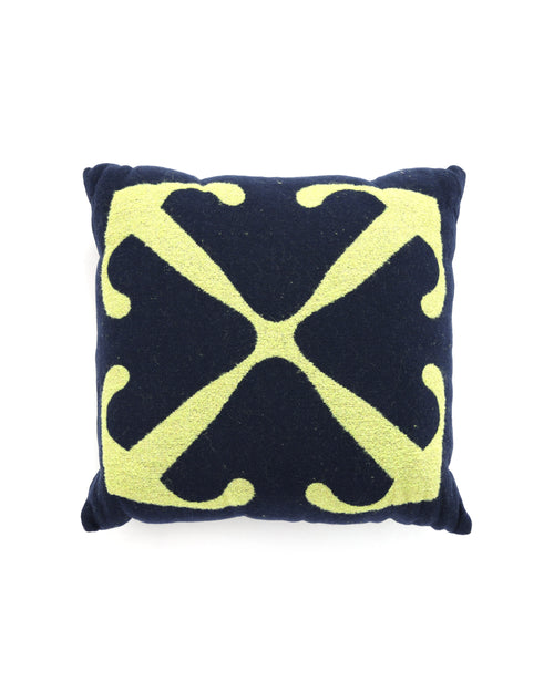 Arrow pillow