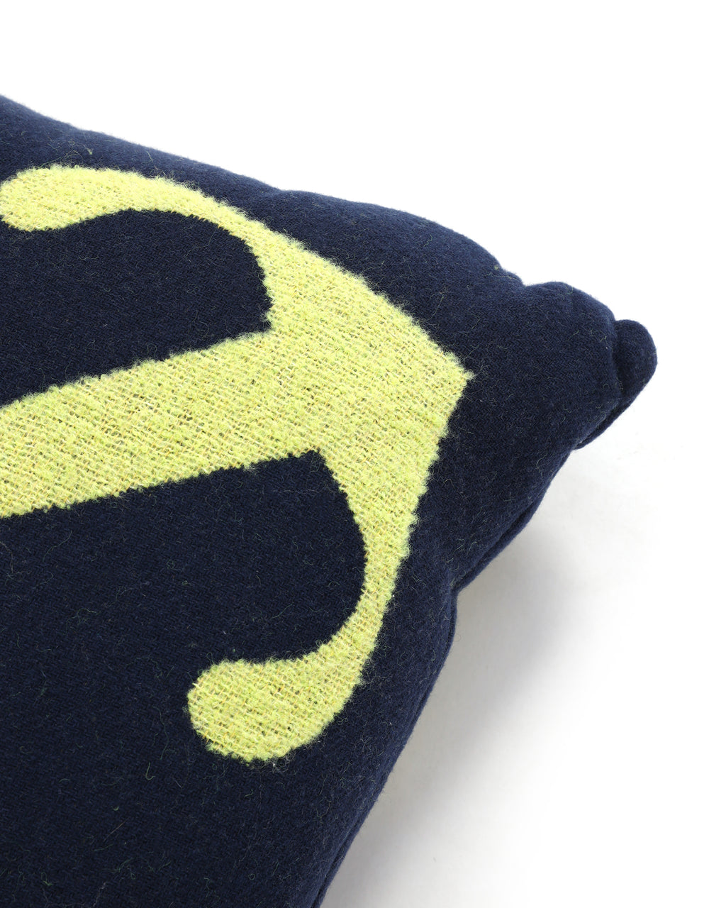 Arrow pillow