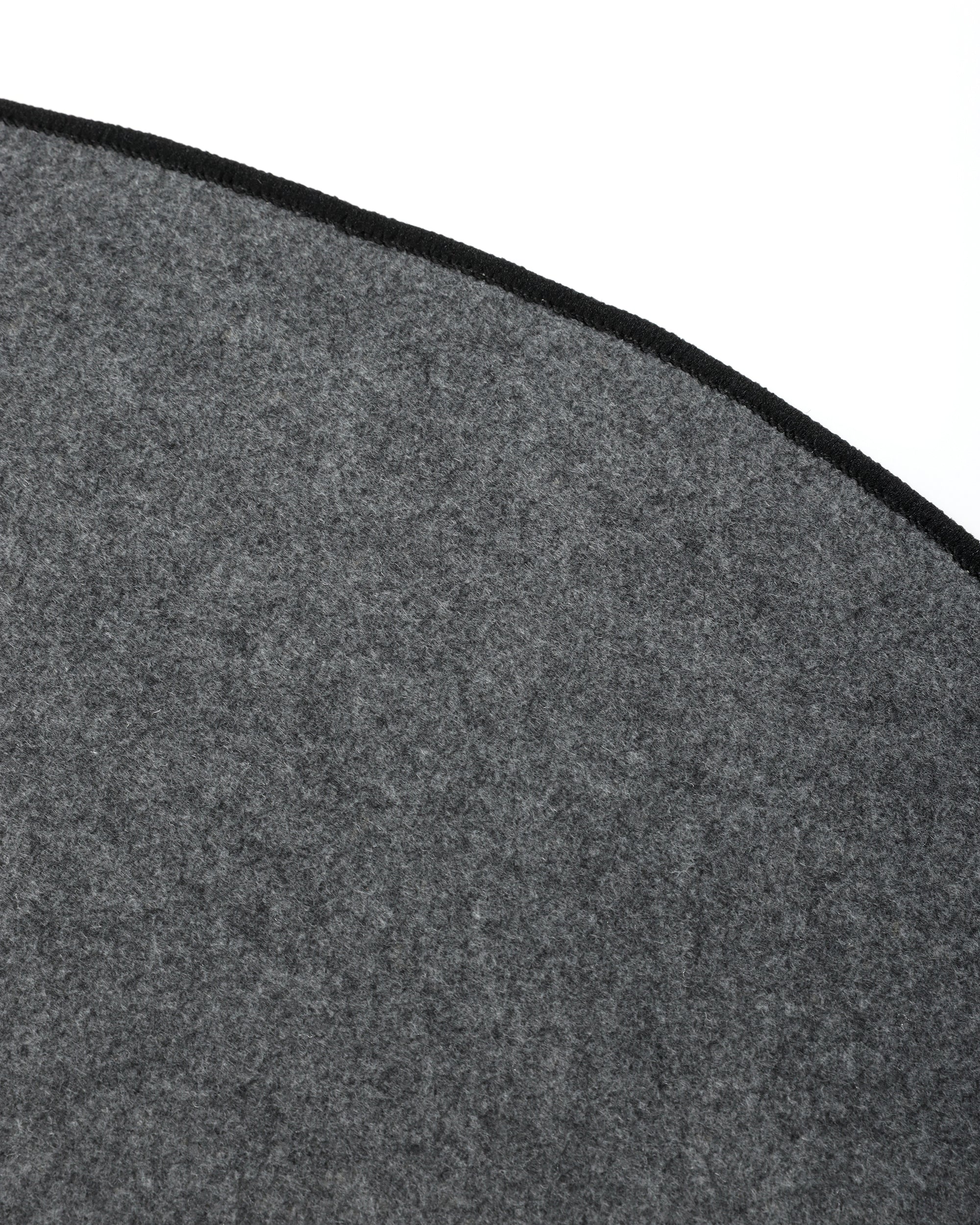 Logic leaf-shaped rug