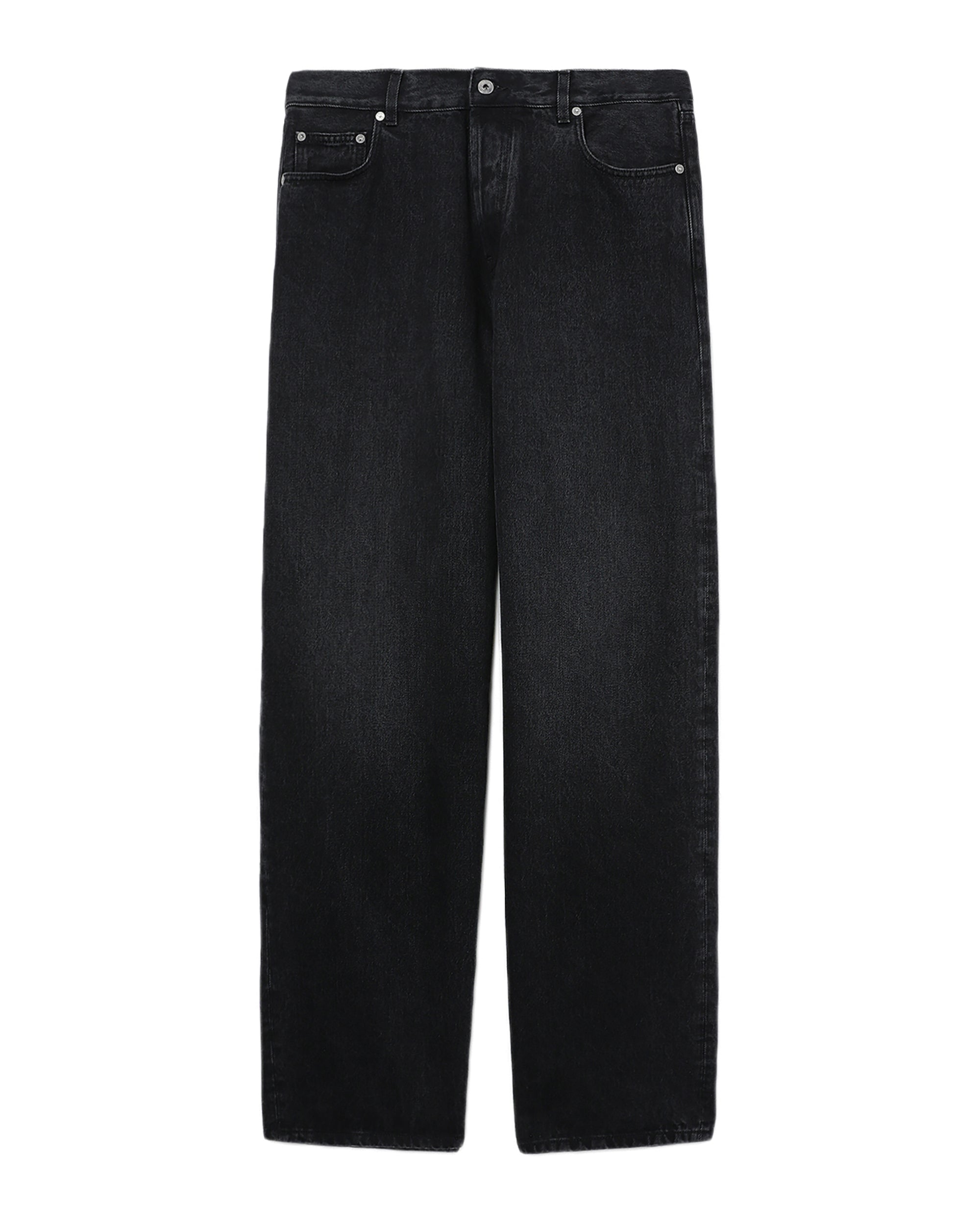 Loose jeans