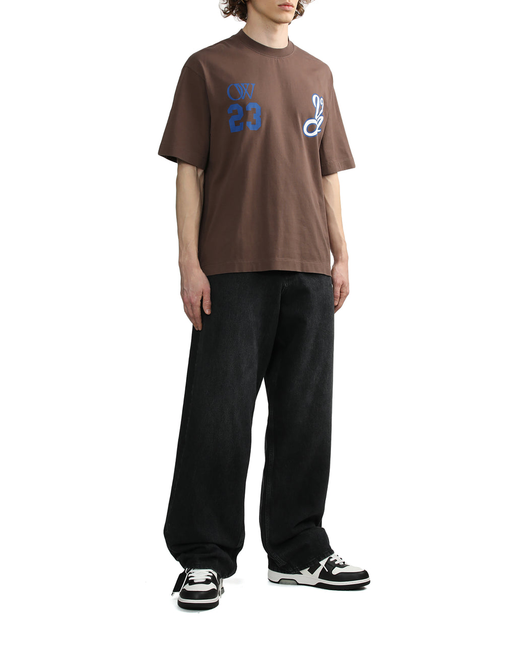 Loose jeans
