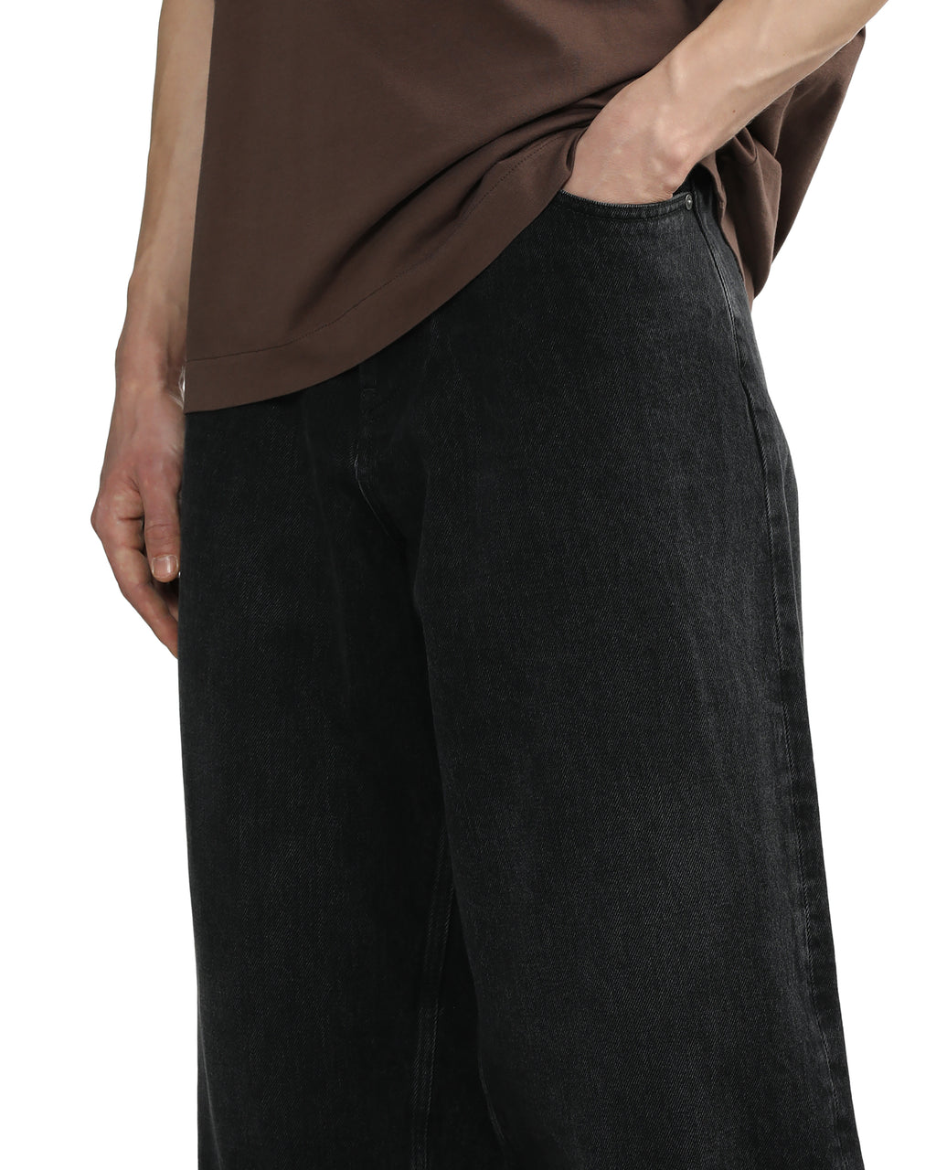 Loose jeans