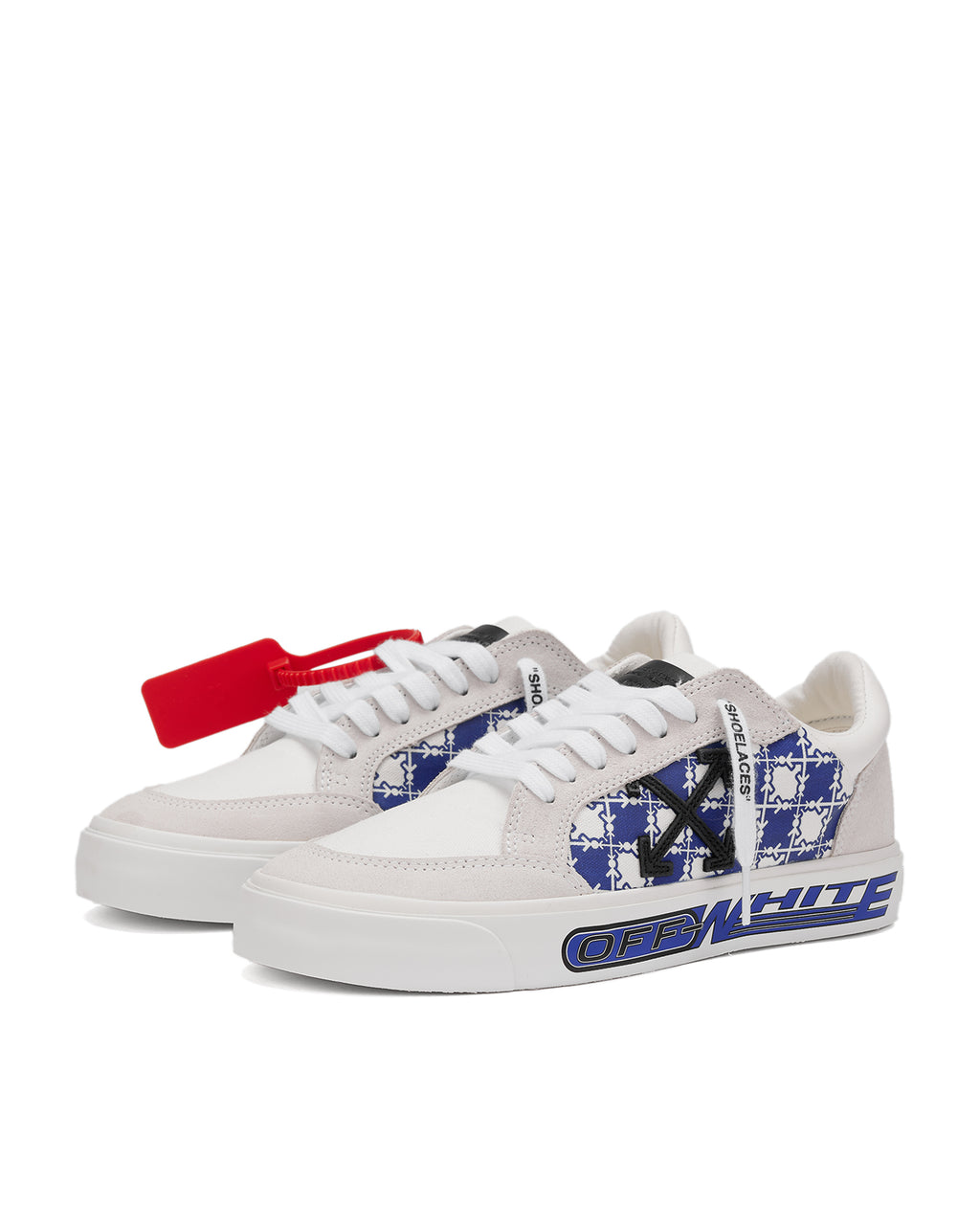 Low vulcanized sneakers