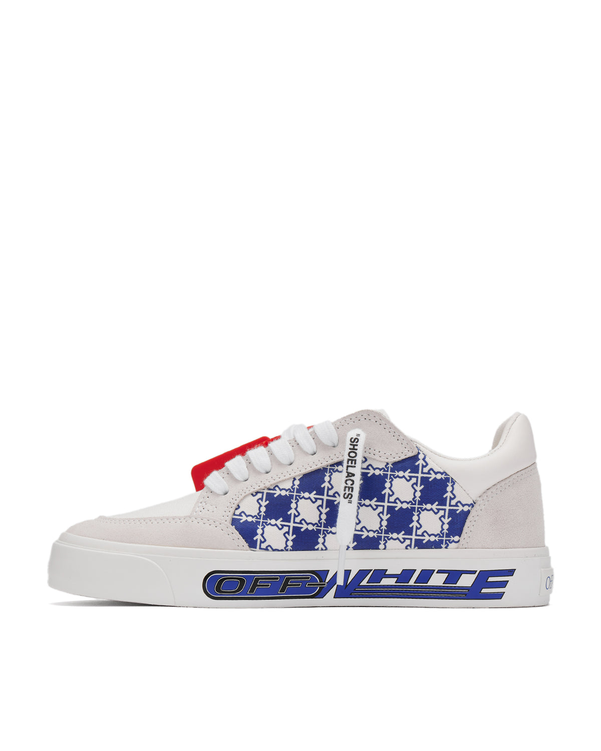 Low vulcanized sneakers