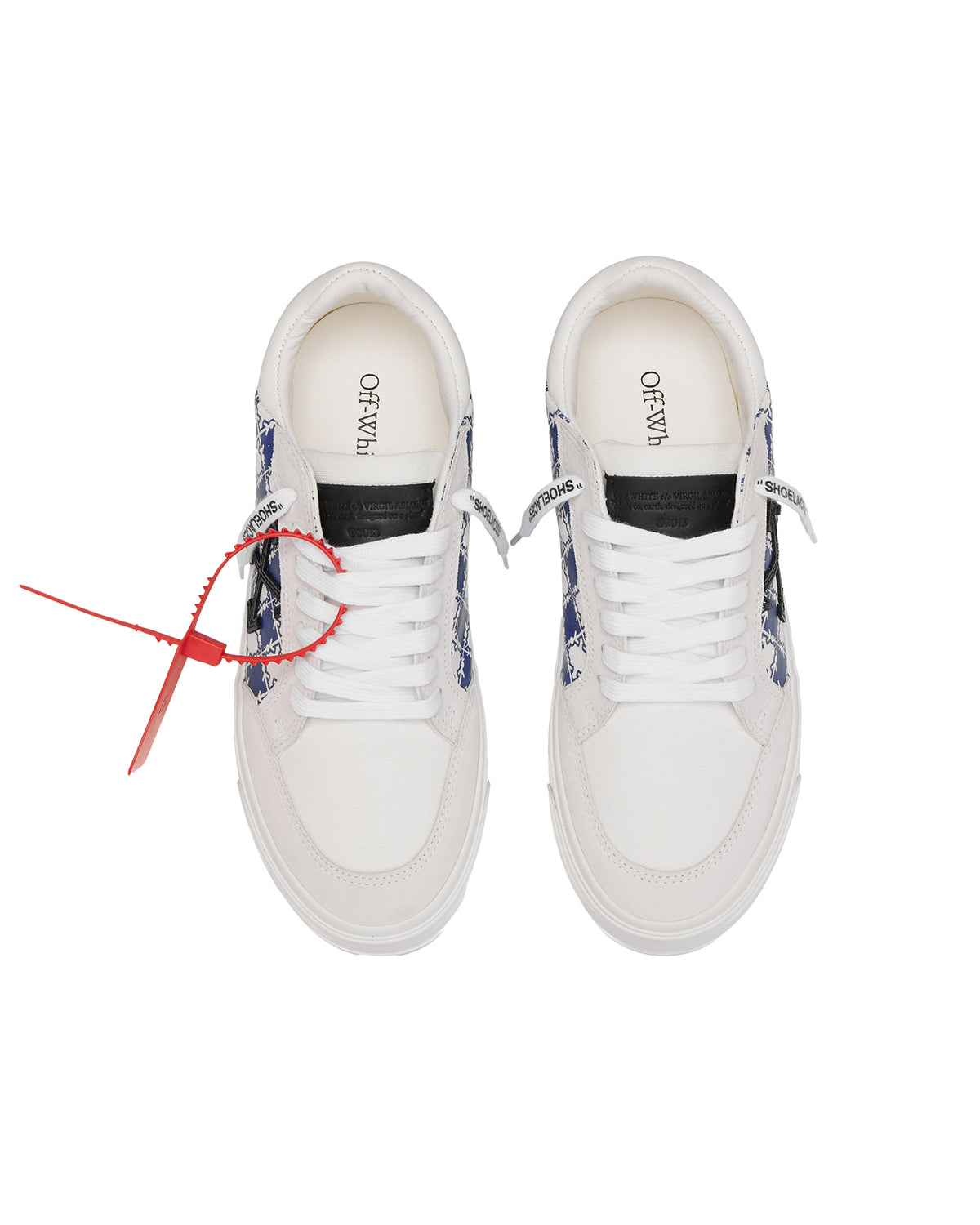 Low vulcanized sneakers