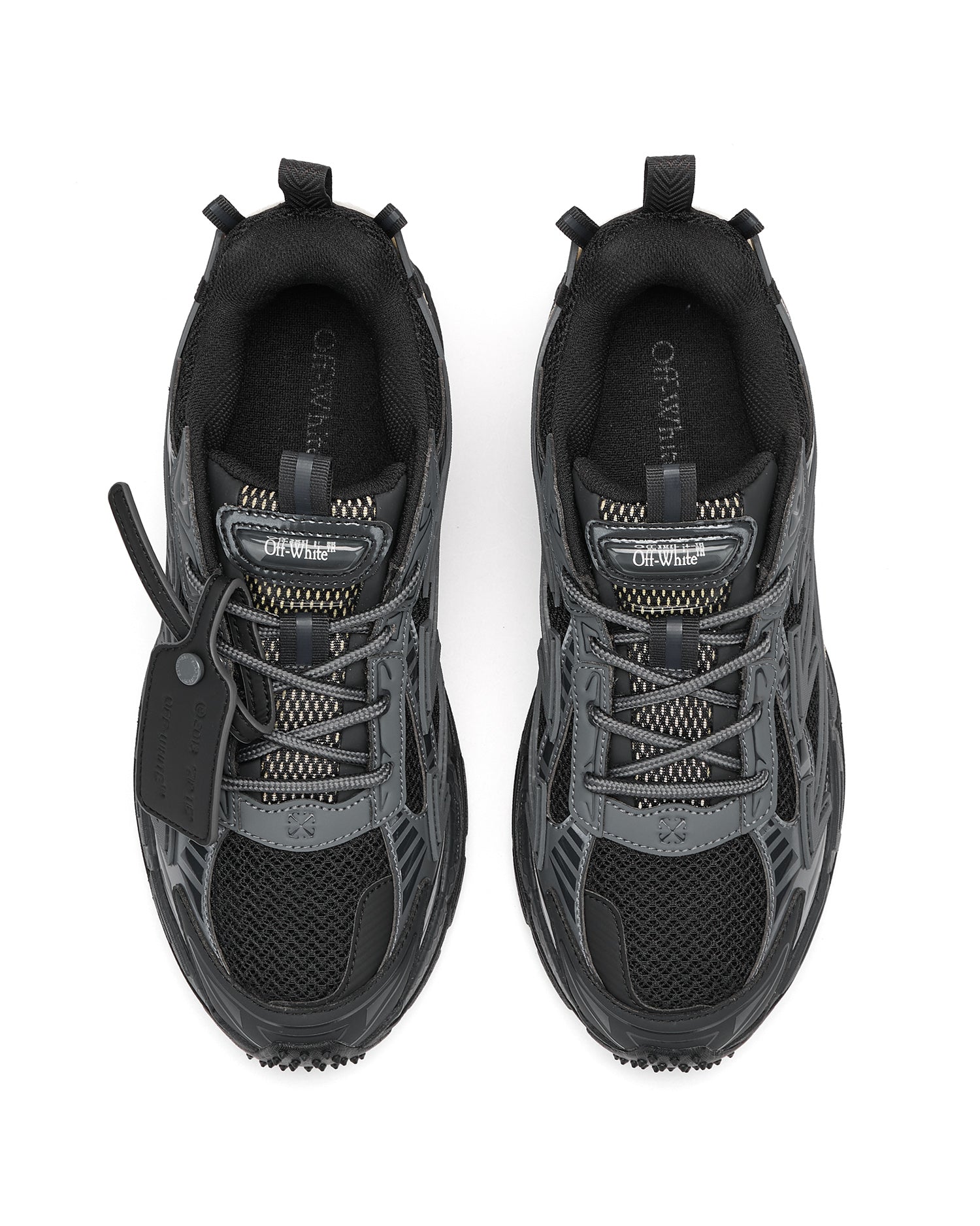 Be right back sneakers