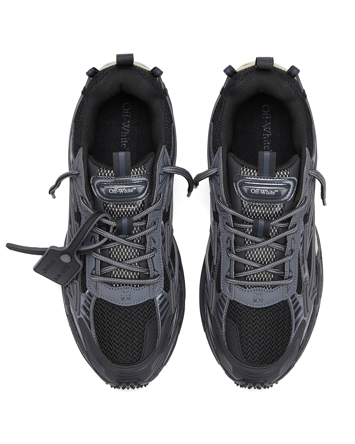 Be Right Back sneakers