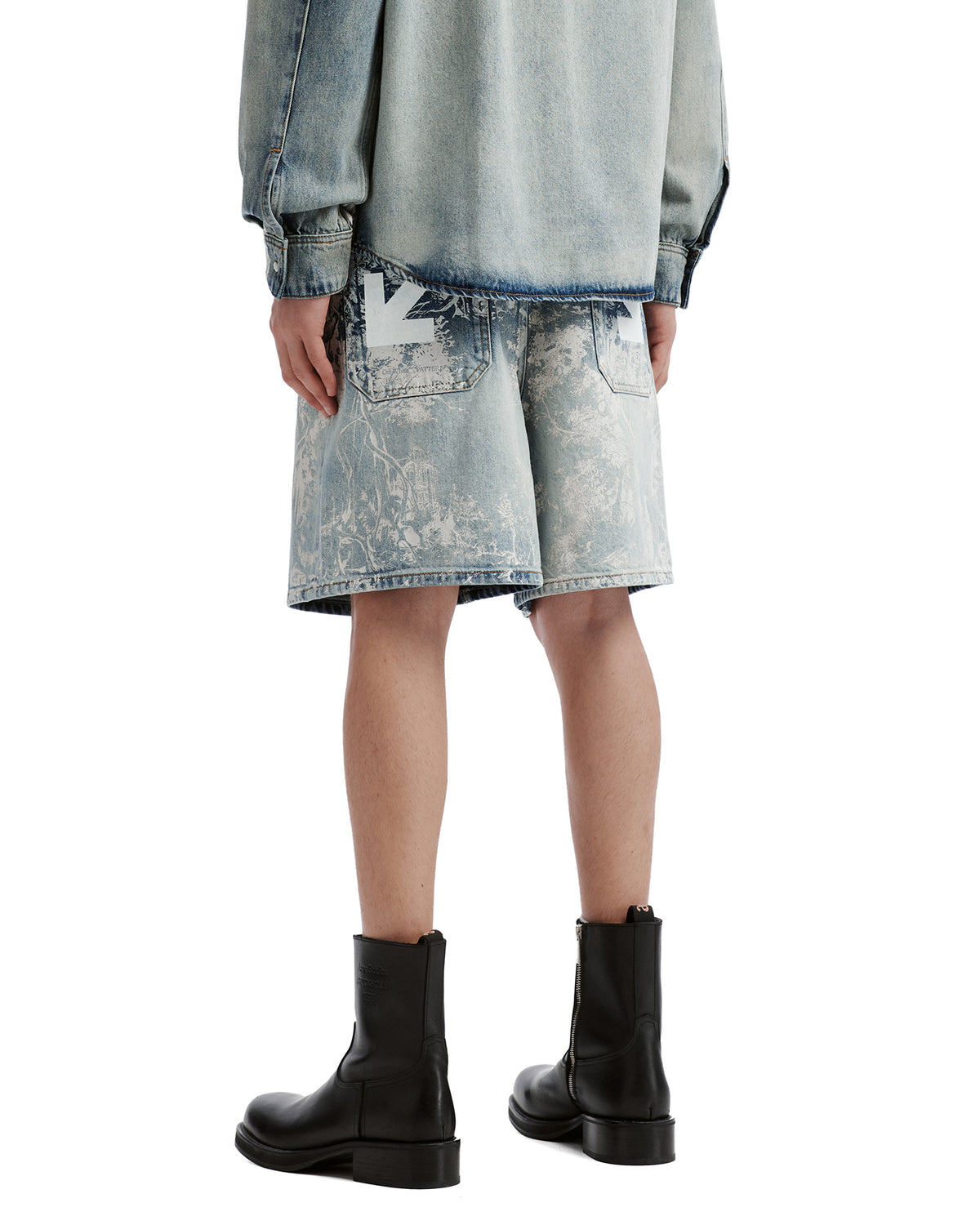 Printed denim shorts