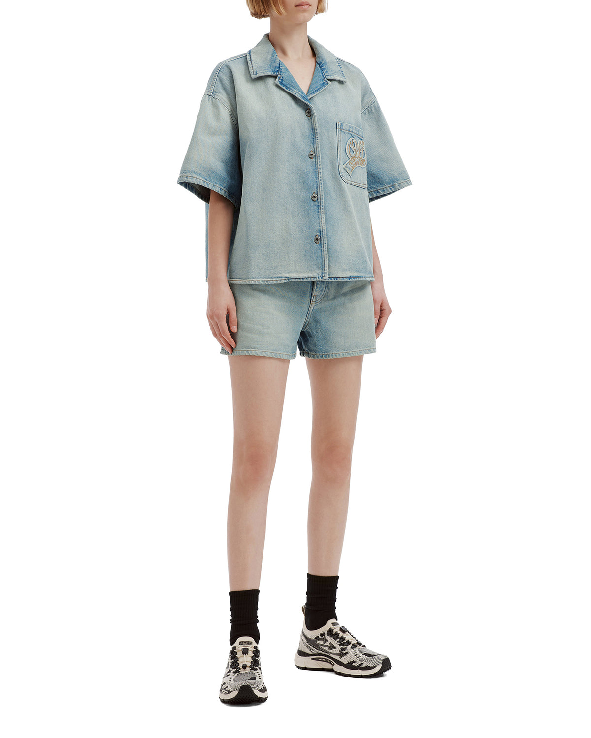 Denim short sleeve shirt