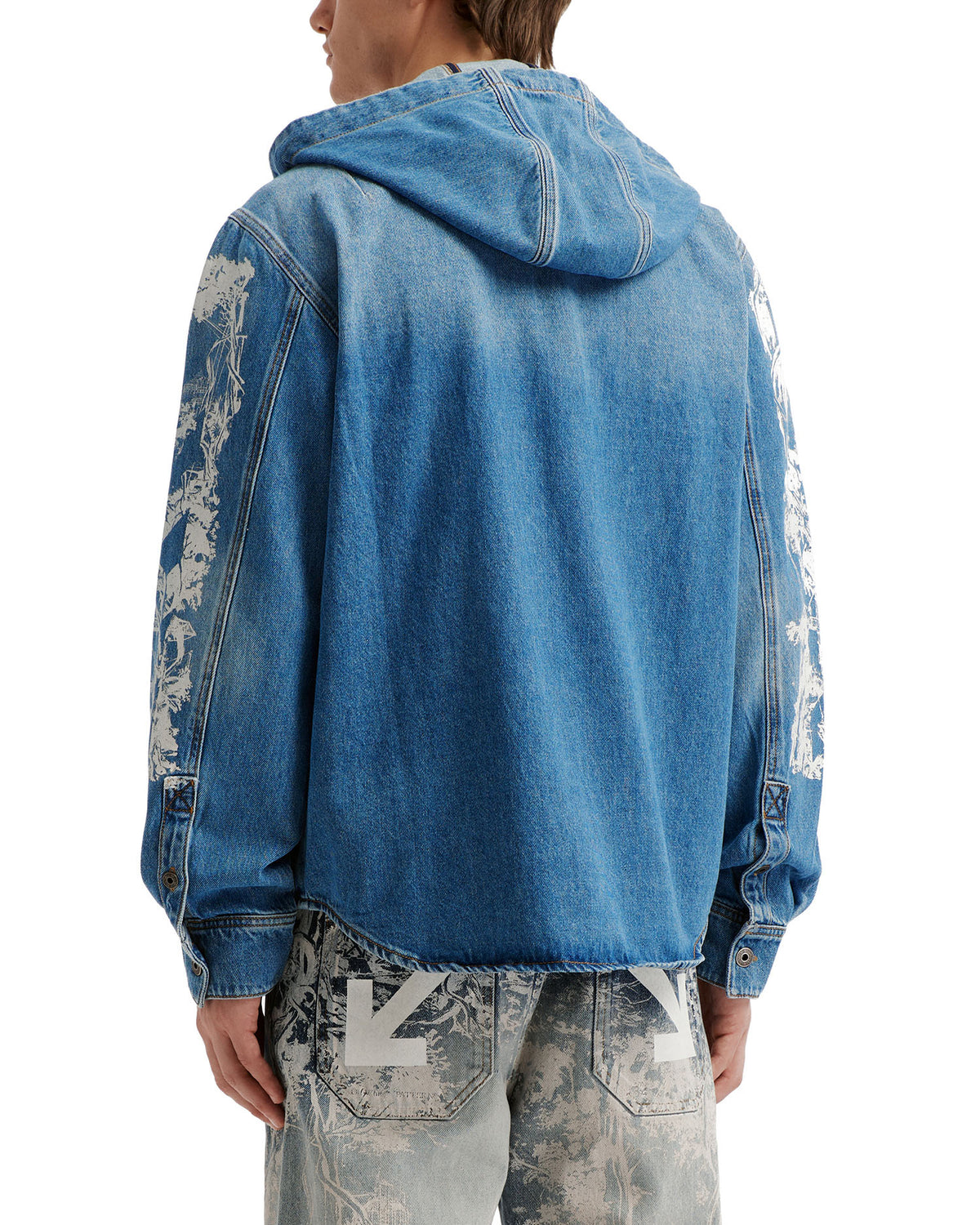 Hooded long sleeve shirt