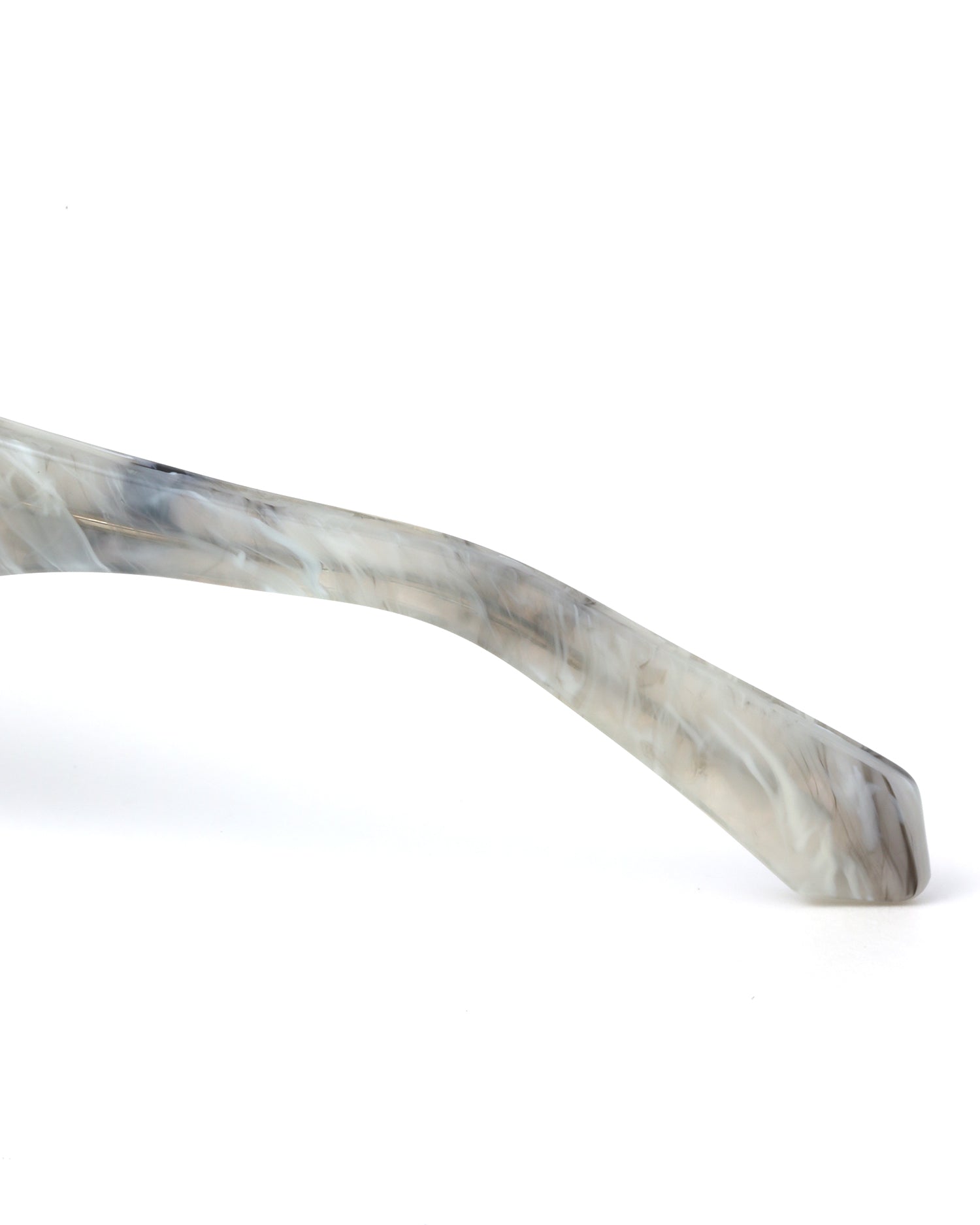 Arrows-motif tinted sunglasses