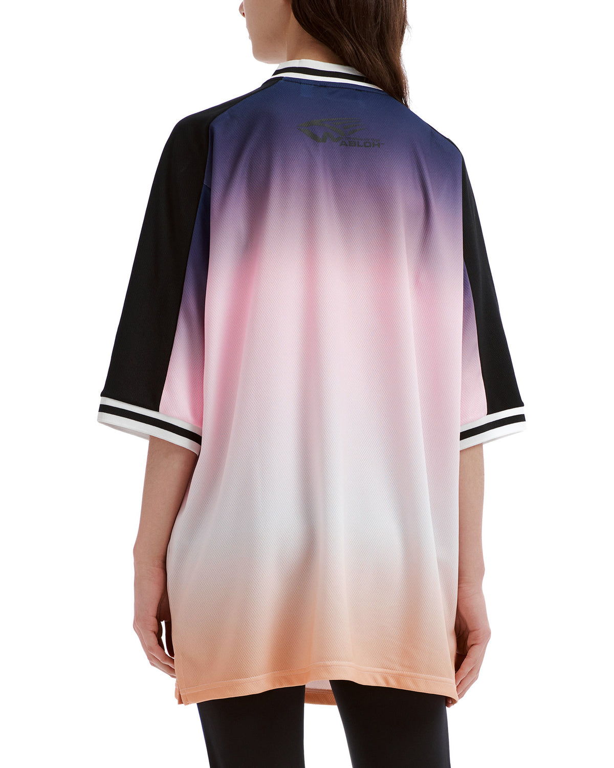 V-neck tee