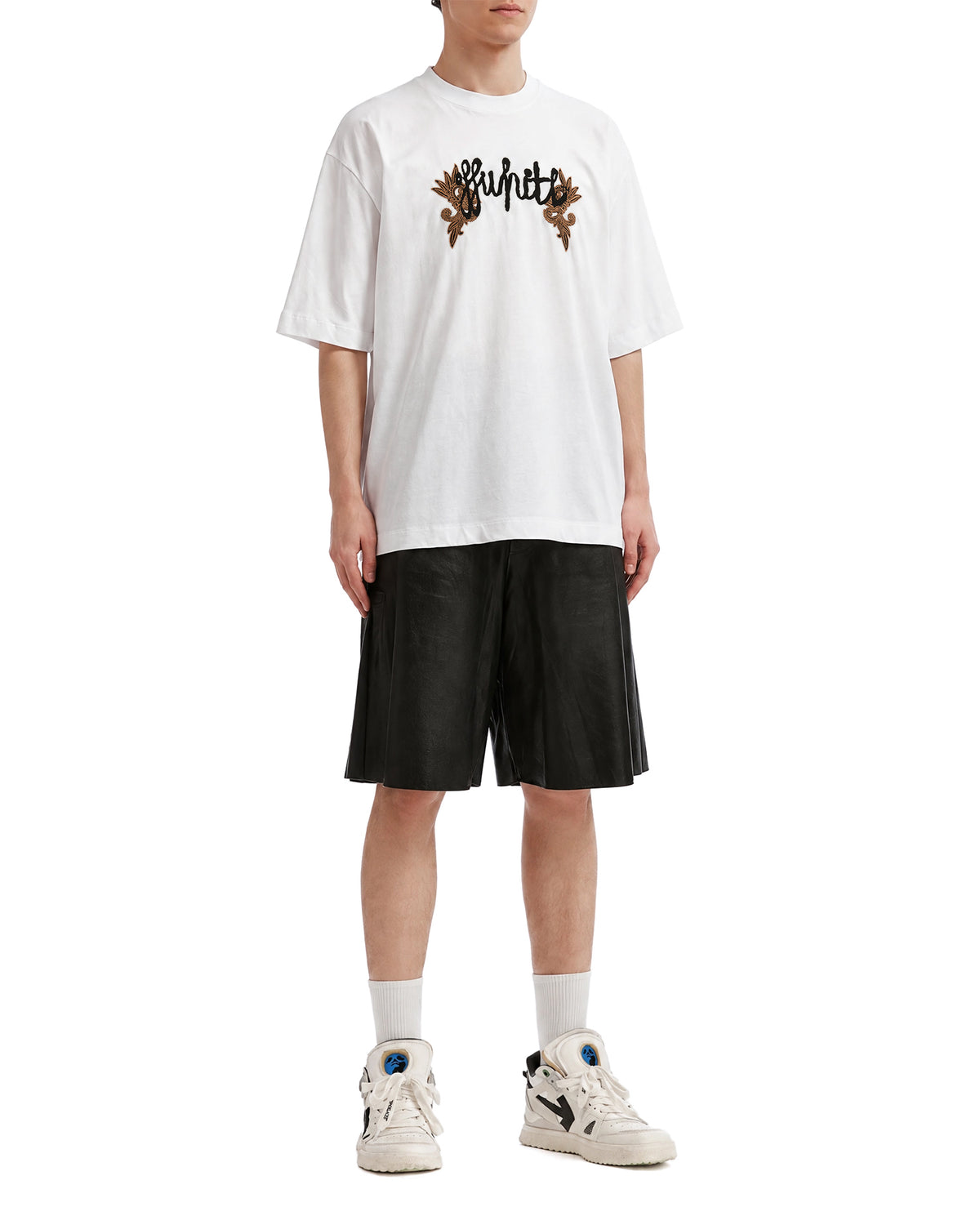 Graphic tee