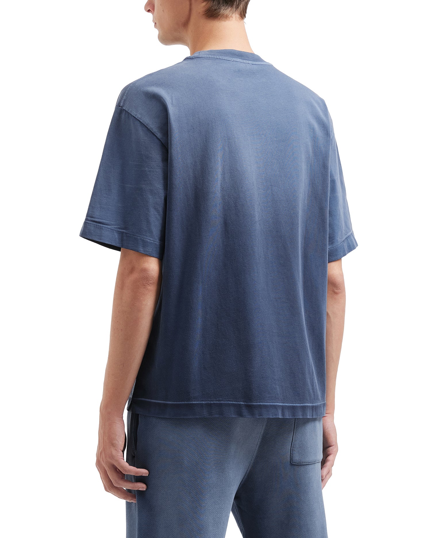 Skate logo tee