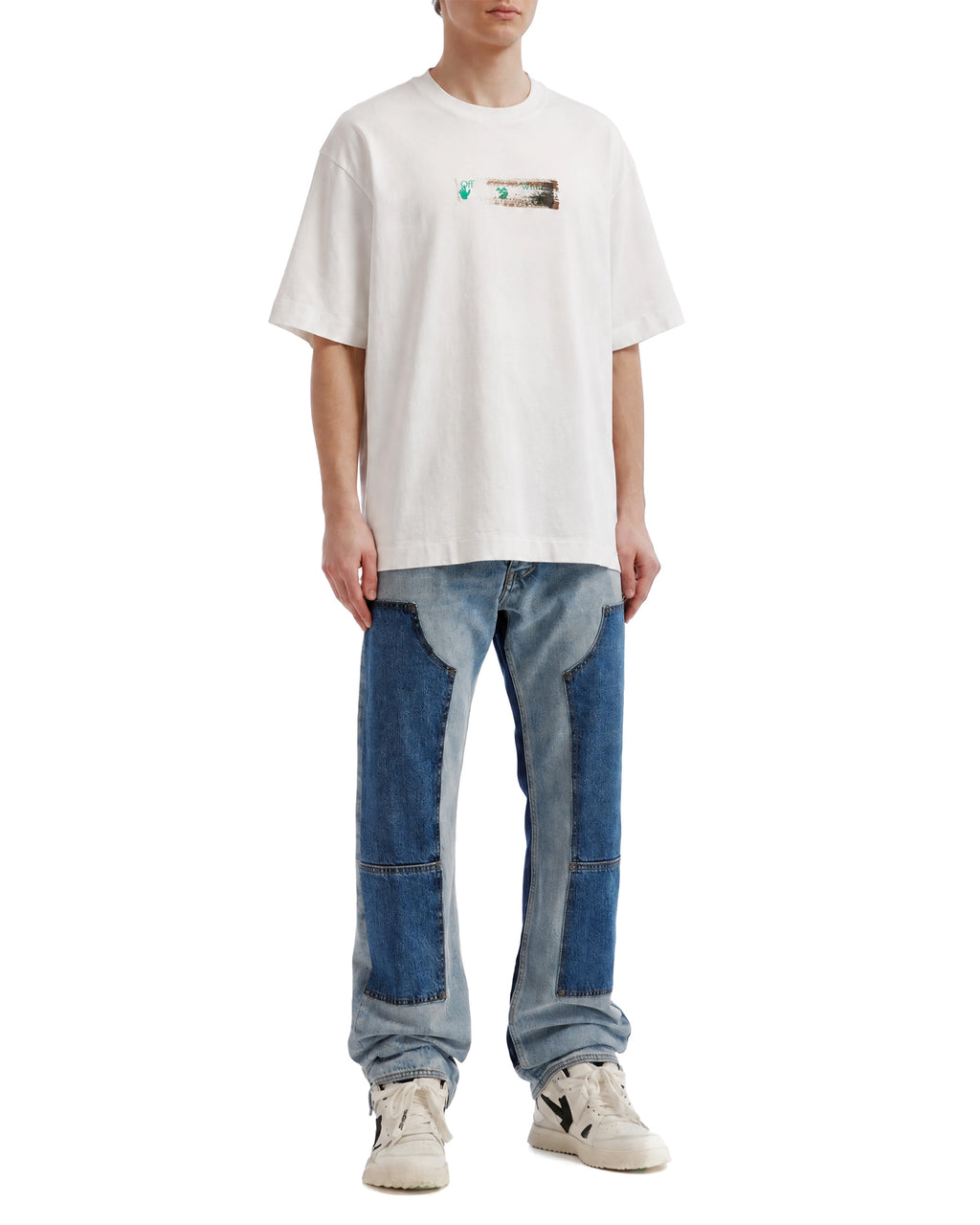 Graphic tee