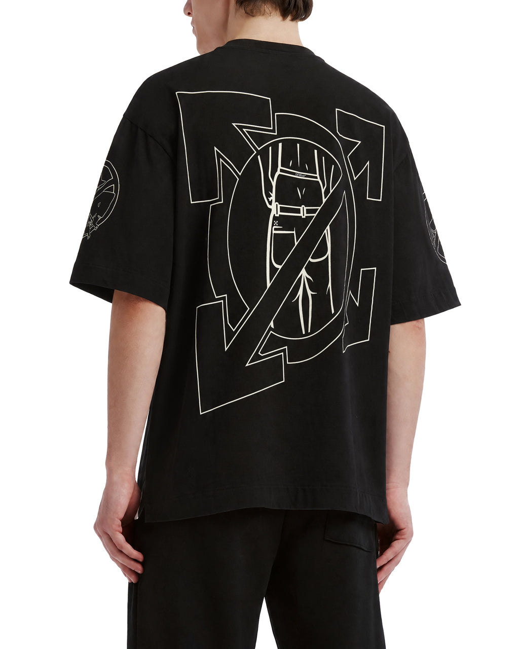 Graphic tee