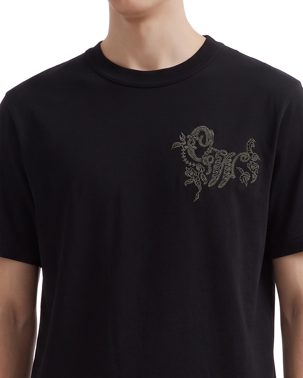 Graphic tee