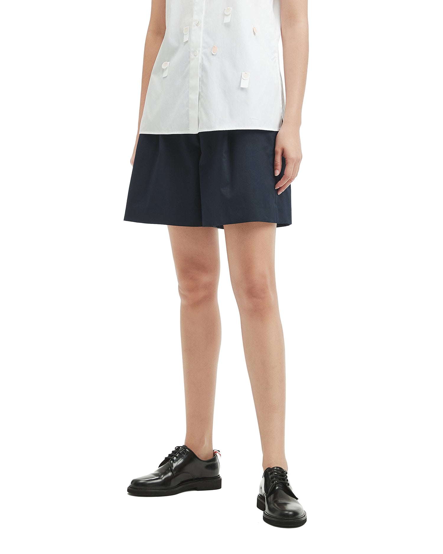 Pleated shorts