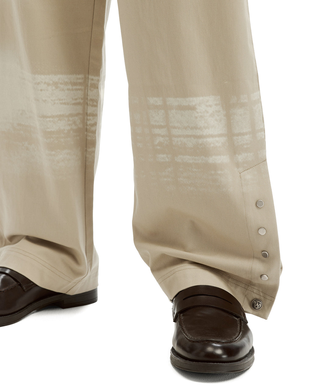 Button-hem pants
