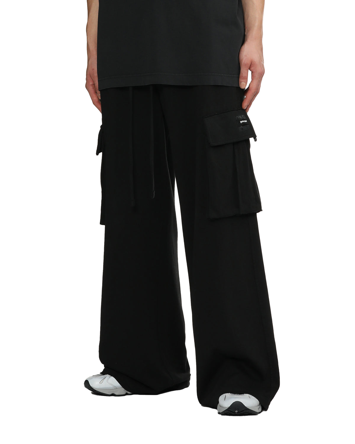 Wide leg cargo pants