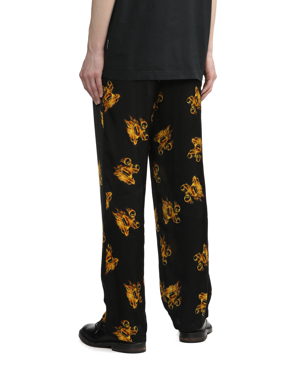 Burning monogram loose pants