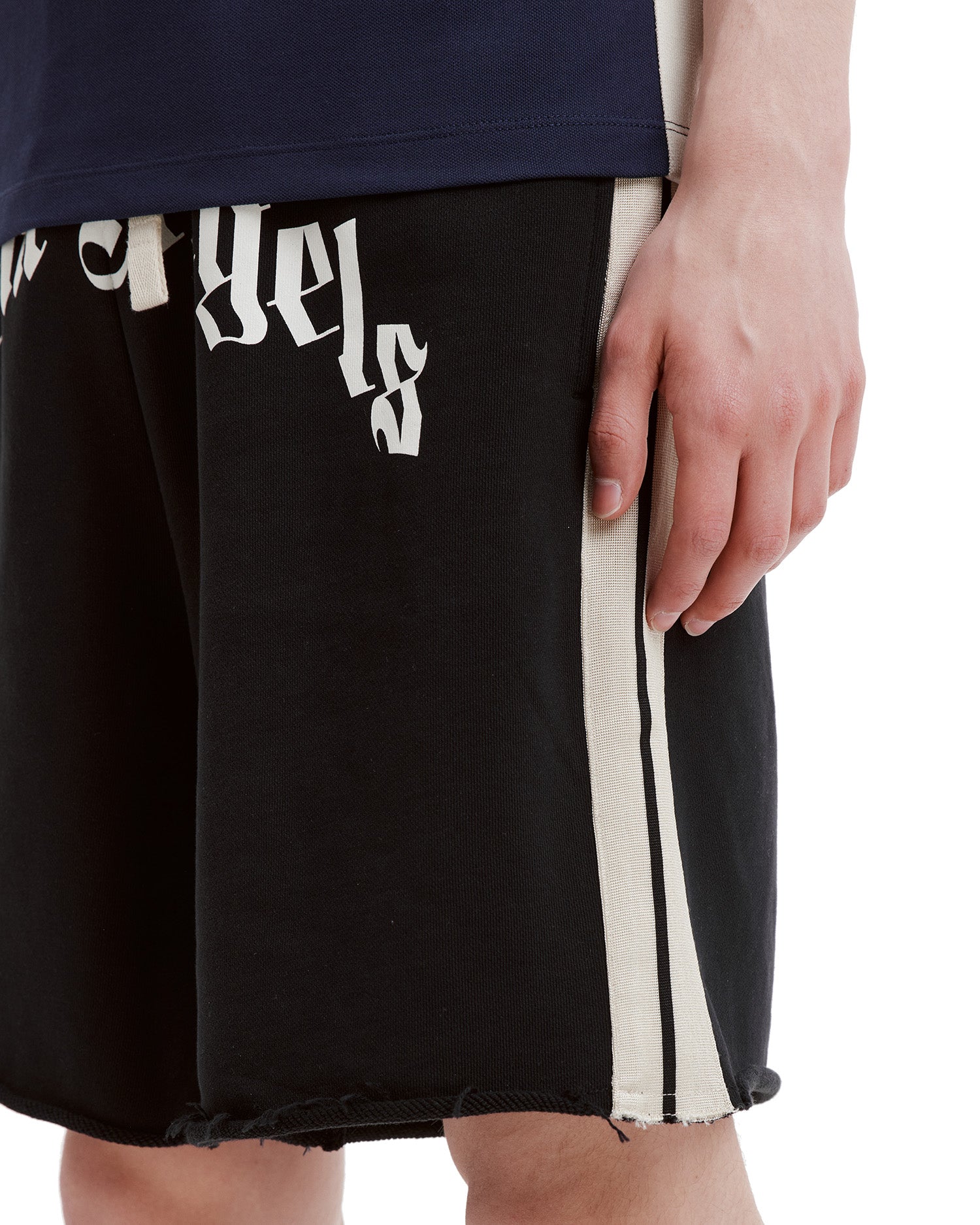 Graphic shorts