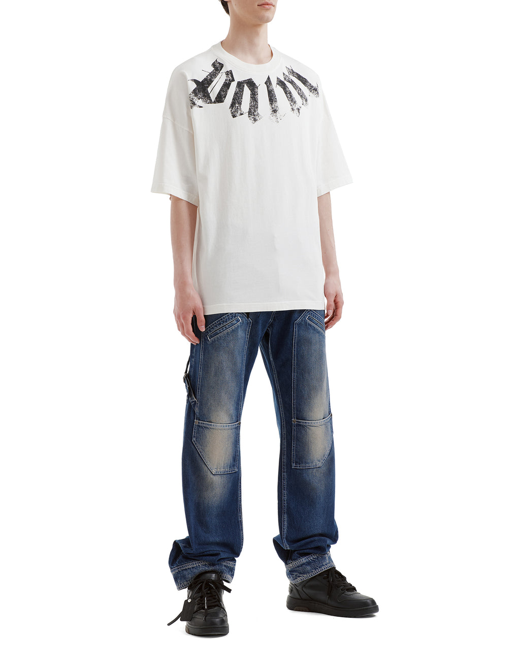 Graphic tee