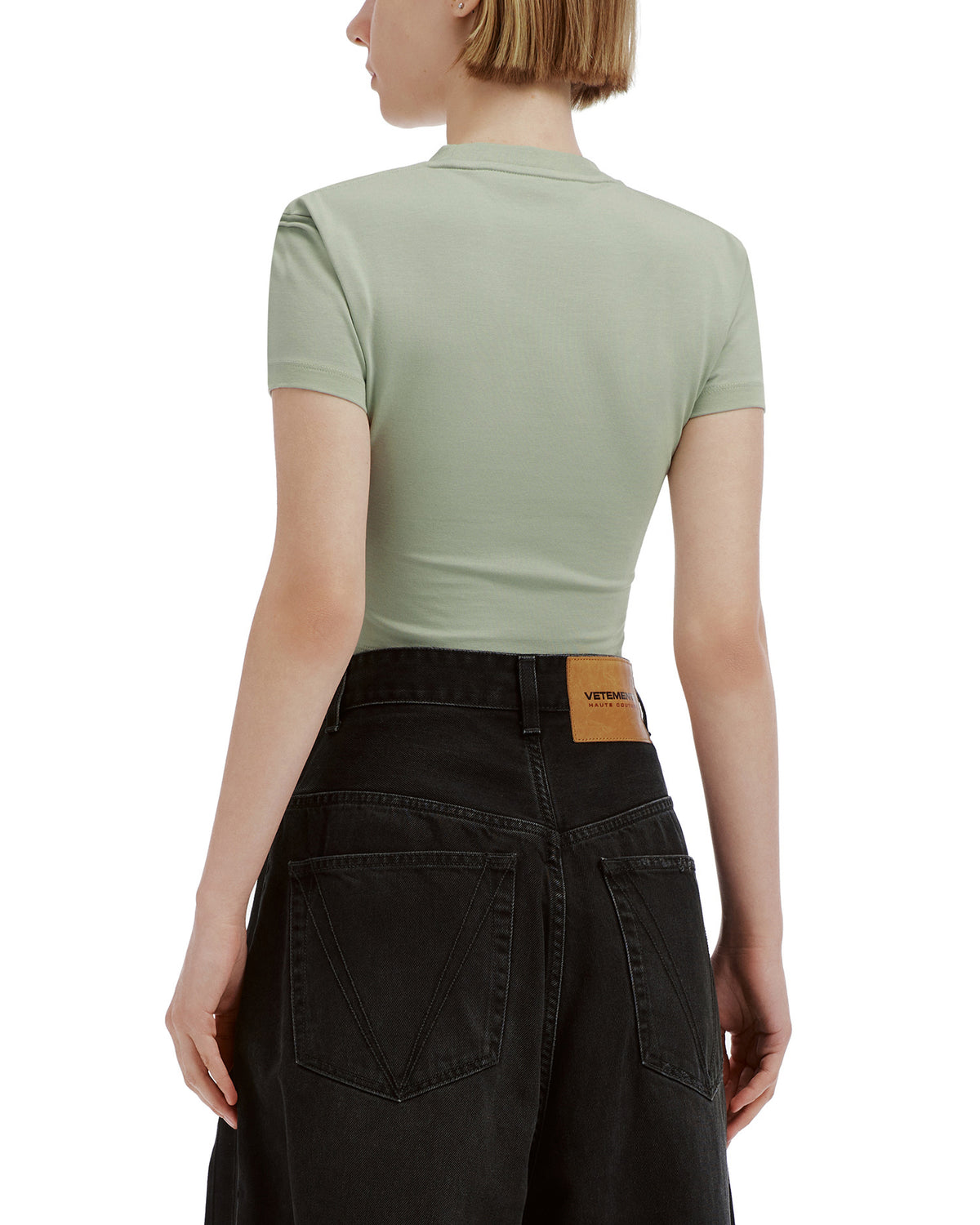 Cropped tee