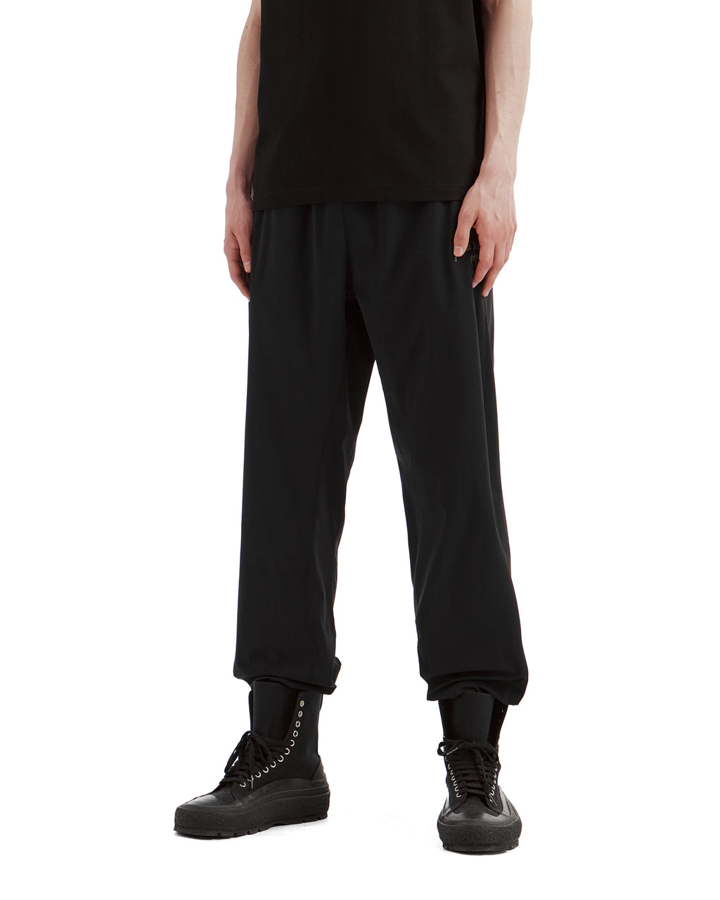Athletic pants