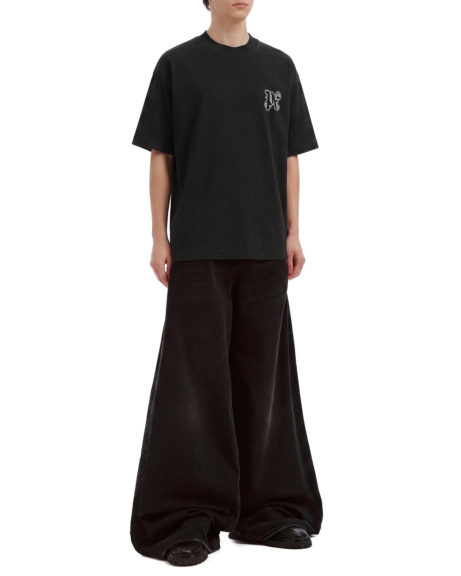Graphic tee