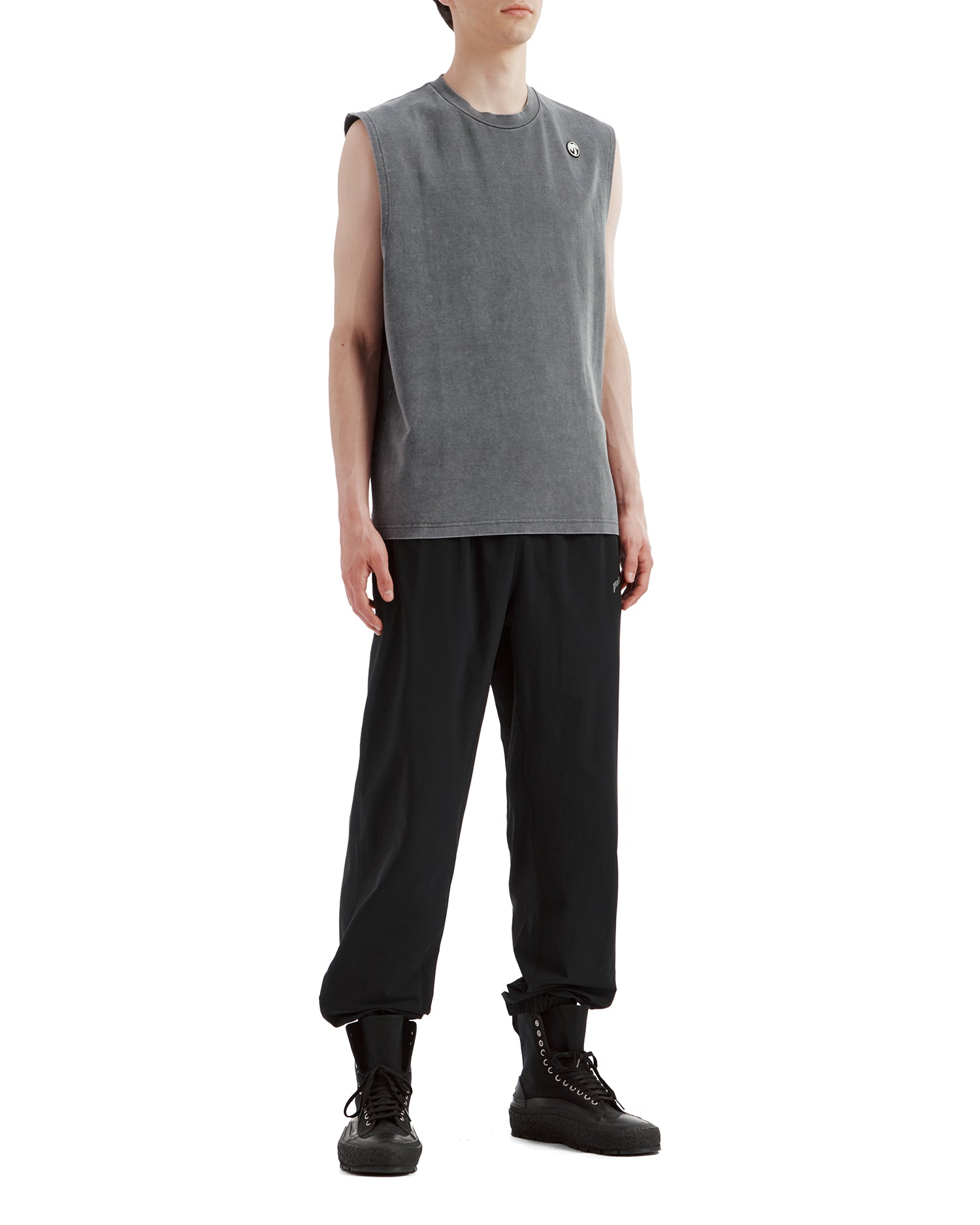 Sleeveless tee