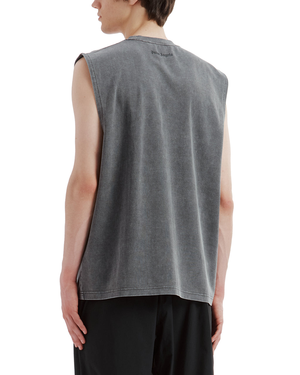 Sleeveless tee