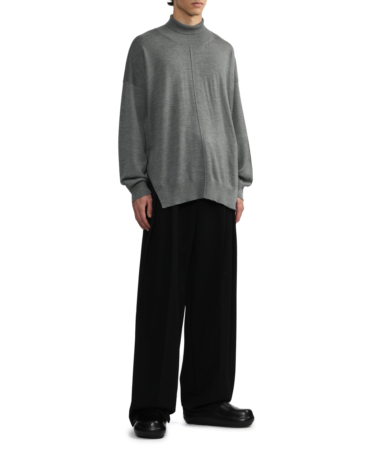 Peter sweater