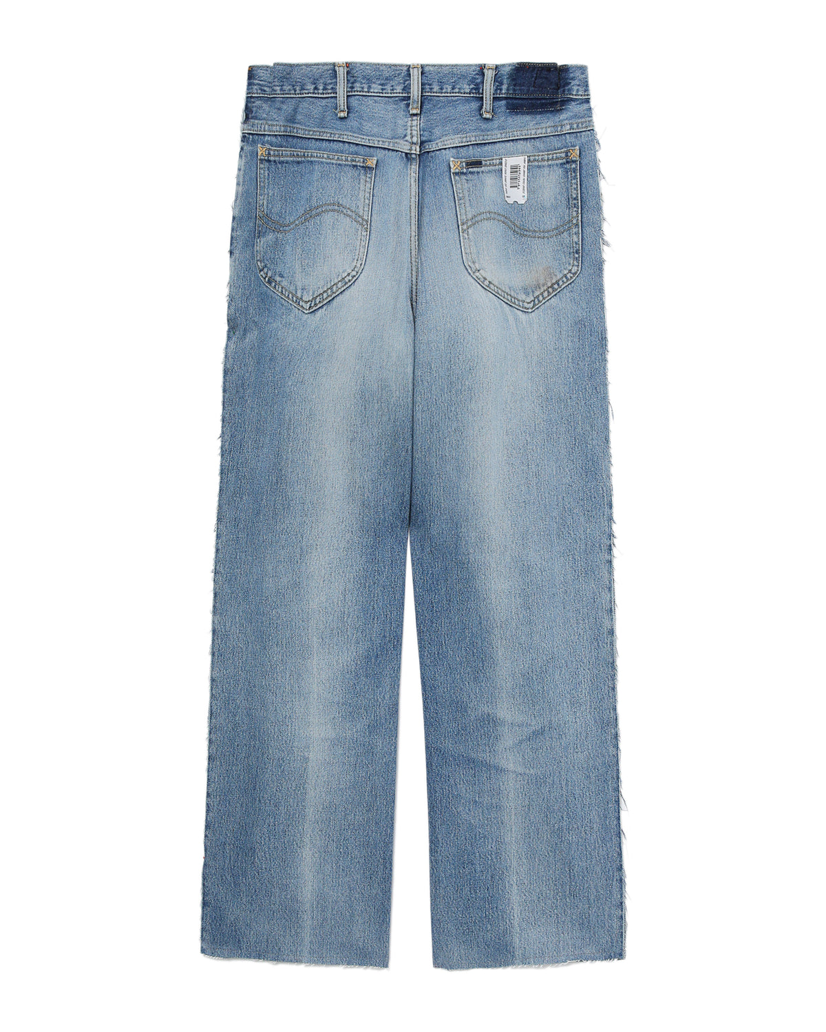 Raw edge washed jeans