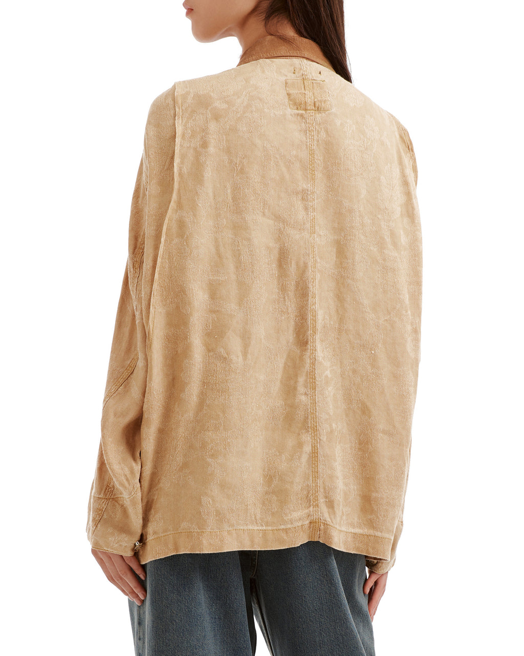 Buttoned jacket