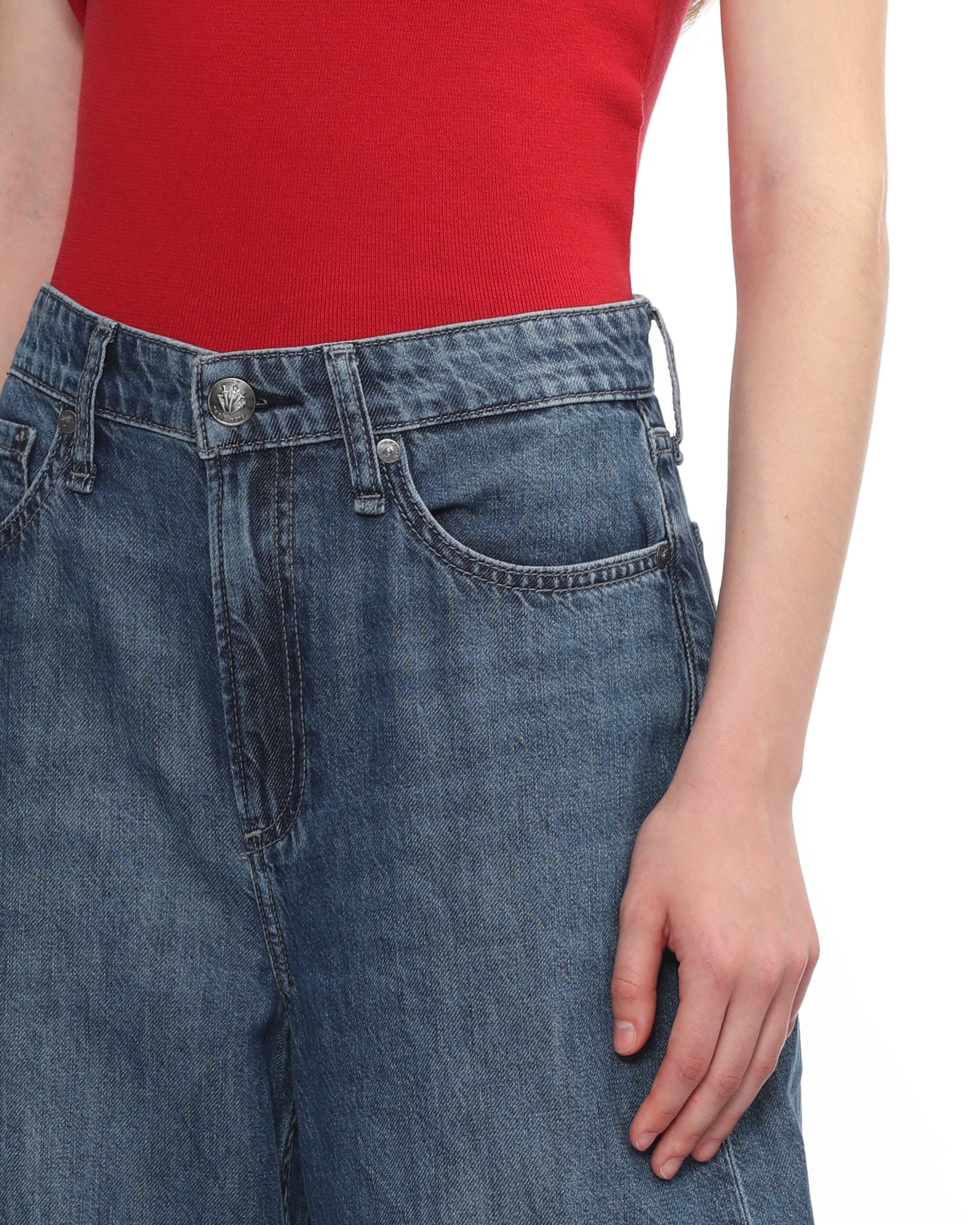 Straight jeans