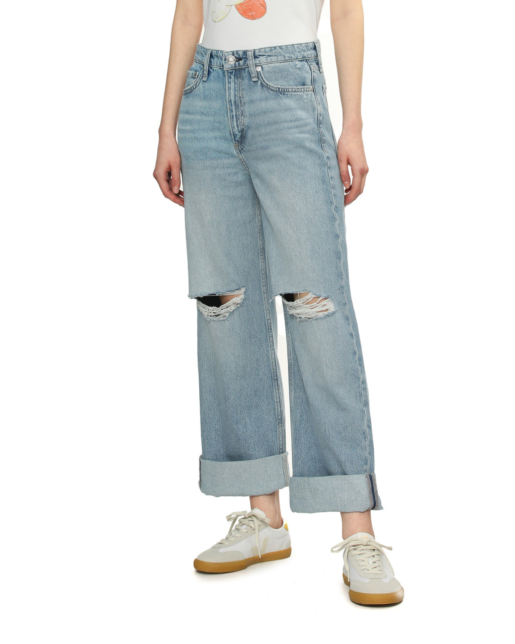 Ripped wide jeans