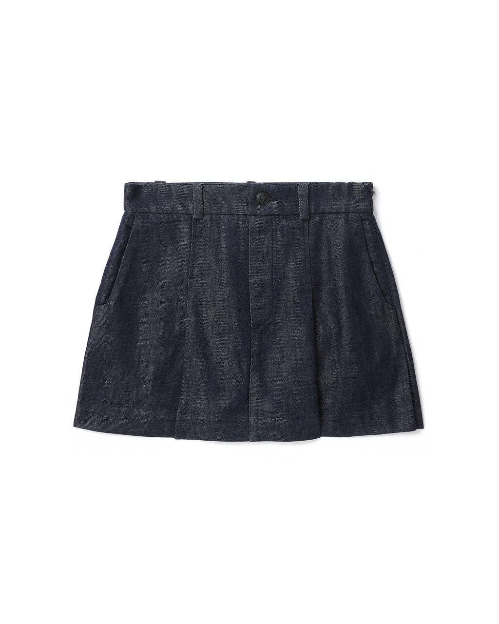 Pleated denim shorts
