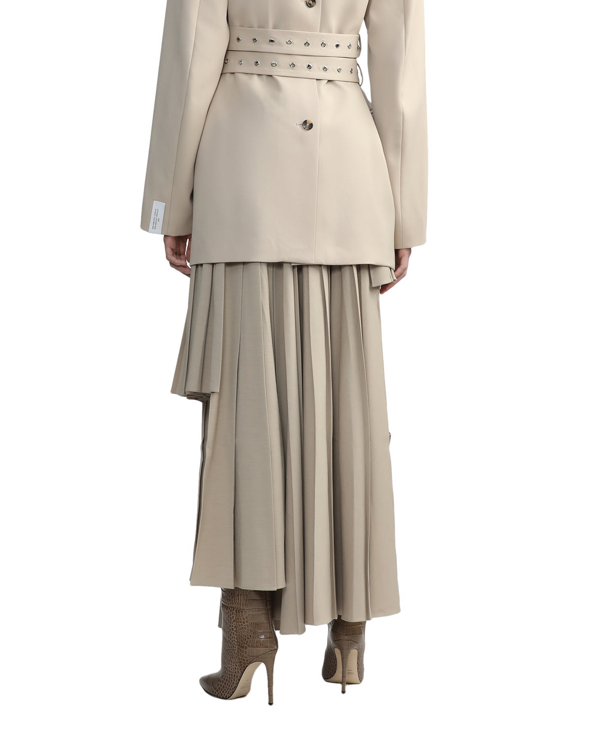 Double-belted pleated skirt