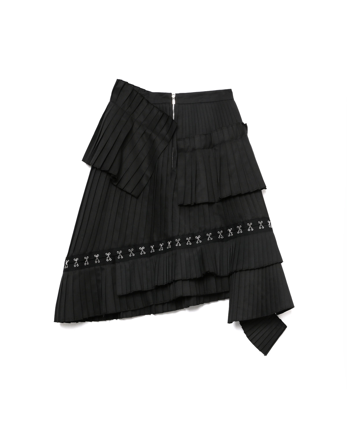 Asymmetric pleated skirt