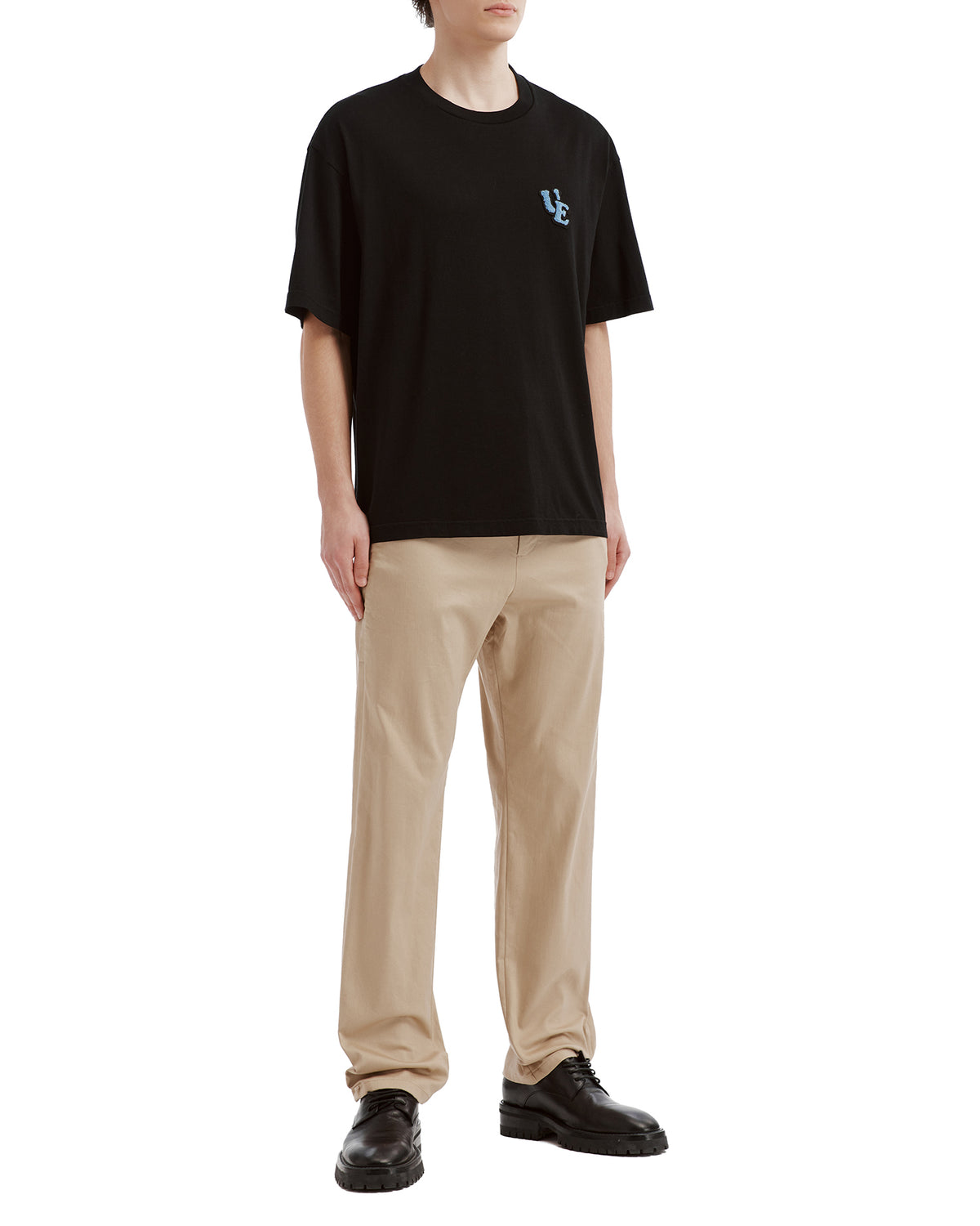 Embroidered tee